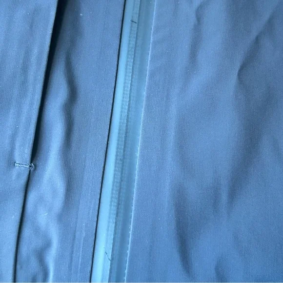 G/FORE Black Performance Jacket - Picture 9 of 13